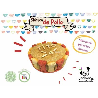 Tarta de cumpleaños para perro de pollo con ingredientes naturales en Lilo y Rumba, Málaga